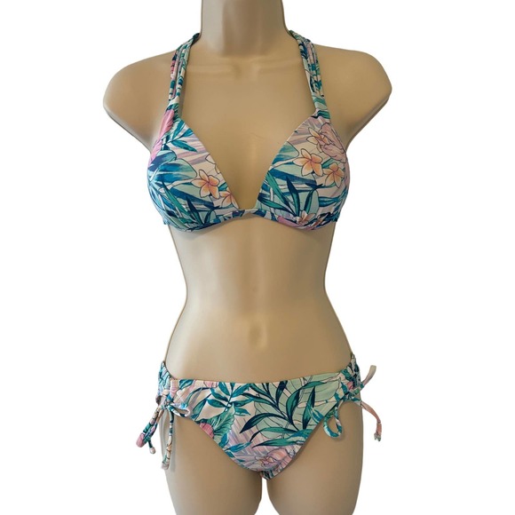 True Craft  Pink & Green Floral 2 piece Bikini Size Medium Padded‎ formed Top - Picture 1 of 13